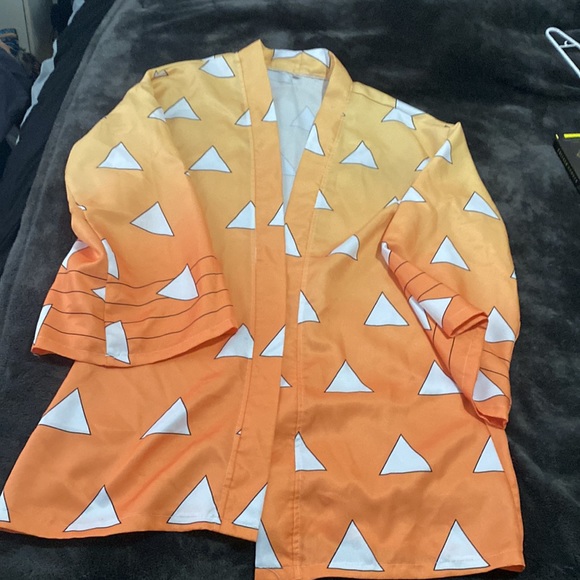 Demon slayer kimono - Picture 2 of 3